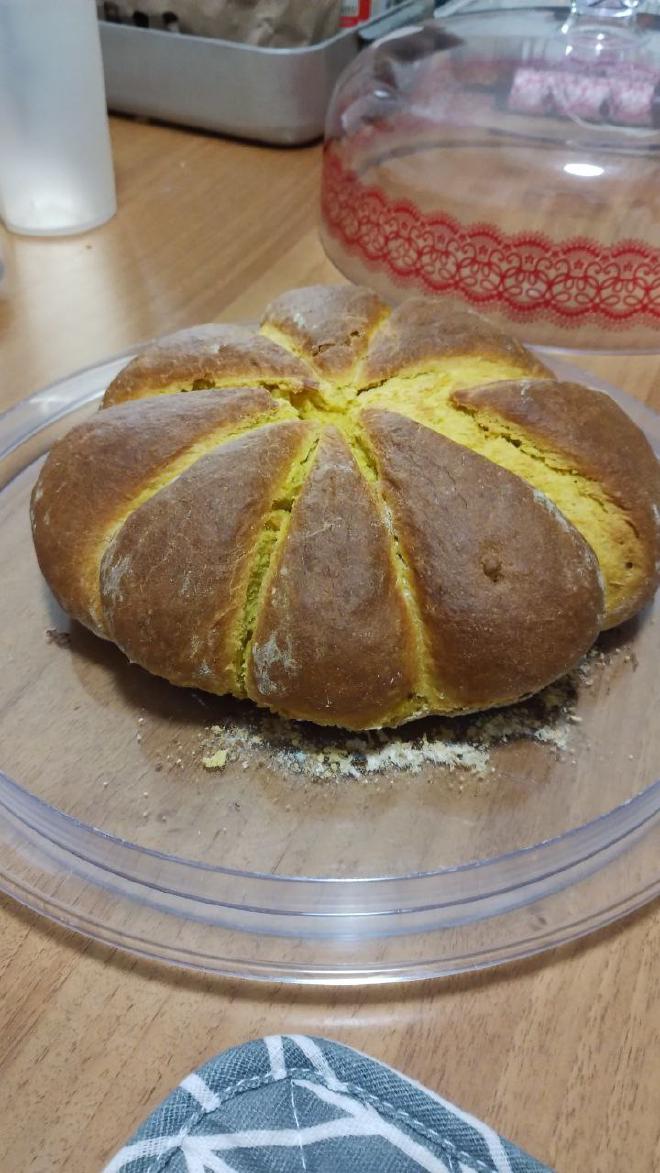 Pumpkin bread